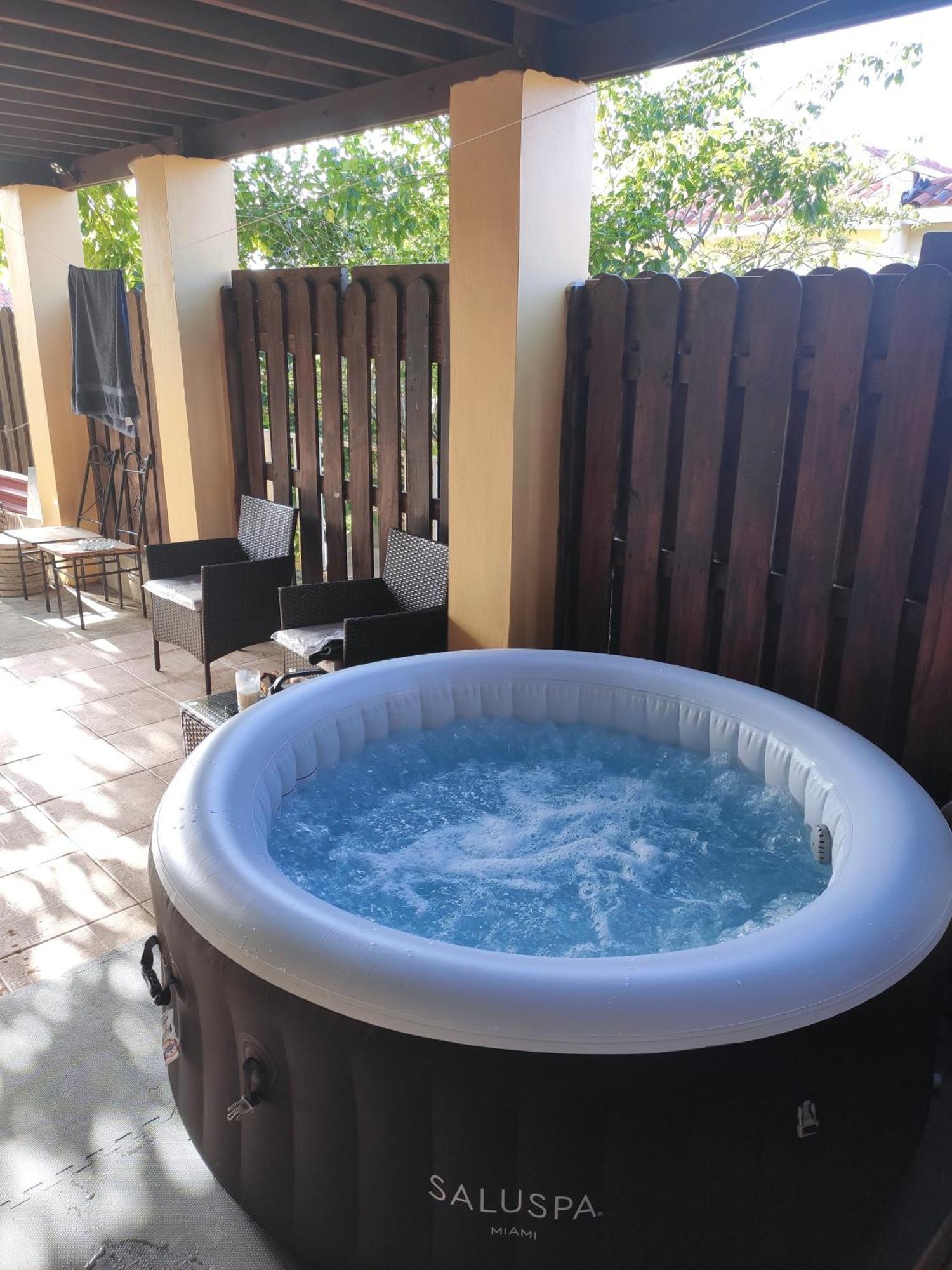Montego Bay Garden Studio Ngoại thất bức ảnh